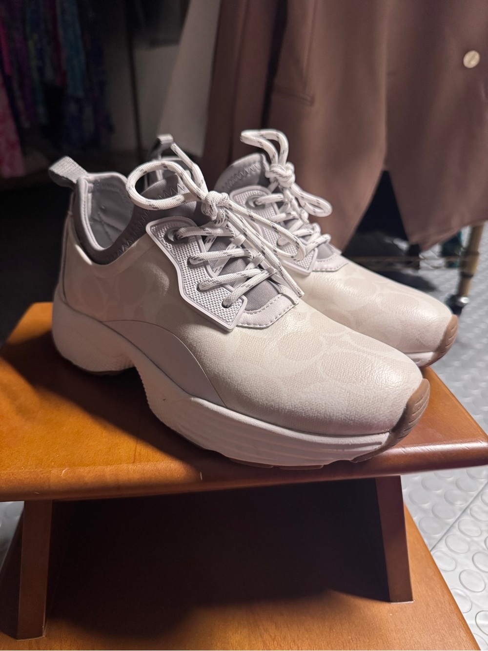 COACH Coated Signature Canvas White/Grey C270 Runner Sneaker